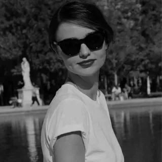 🌬 20e3d91e donna, occhiali da sole, ritratto, bianco e nero, moda, stile whatsapp sticker