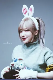 🌨 69c46ad5 여자, 토끼 귀, 인형, 케이팝, 아이돌, 인물 사진 telegram sticker