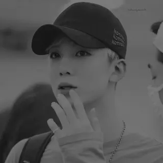 ✖️ 3220b670 MOTHER MOTHER kpop, asia, orang, topi, potret, anak laki-laki whatsapp sticker