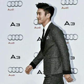 🕊 47d885a2 Audi Marka samochodu, Audi, Motoryzacja, Pojazd, Samochody whatsapp sticker