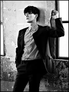 🇮🇸 016f9200 Mann, Anzug, Mode, Innenaufnahme, Porträt, Asiatisch, Schwarzweiß, Junger Erwachsener telegram sticker