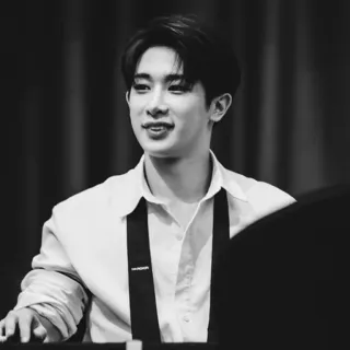 🌑 adc3b3dd người đàn ông, chân dung, ca sĩ, k-pop, người, đơn sắc, người nổi tiếng, nam telegram sticker