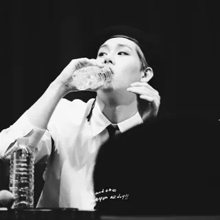 🌑 c0c04016 and on & on cry on all day!! người đàn ông, nước, đen trắng, chai, uống telegram sticker