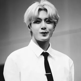 🌑 df54a172 telegram sticker