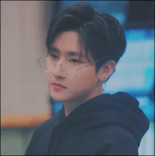 🍾 b1f1b2b7 telegram sticker