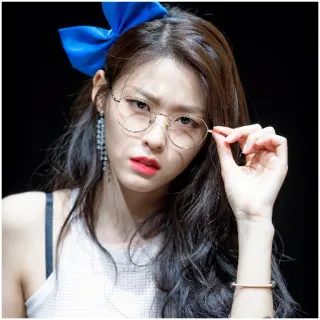 🔮 28009a4d mujer, gafas, lazo, coreano, pendientes, retrato telegram sticker