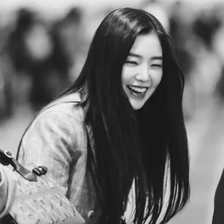 🕊 ac81b0bf woman, smiling, black and white, portrait, person, happy whatsapp sticker