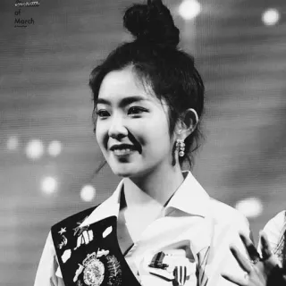 ⛲️ b3230876 Irene kpop, singer, red velvet, korean, idol, celebrity, person whatsapp sticker