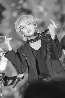 🗞 2fa5eaea persoon, zanger, man, middelvinger, gebaar, optreden telegram sticker