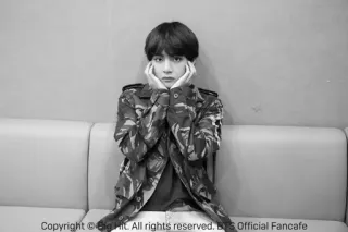 🗞 5d212ab1 Copyright Big Hit All rights reserved. BTS Official Fancafe BTS, K-pop, muziek, zanger telegram sticker