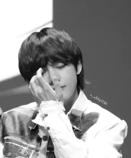 🗞 e889fcd5 v_vbts1230 persoon, man, zwart wit, gezicht, ogen gesloten, hand telegram sticker