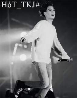 😃 798ab99c HóT__TKJ# kpop, cantante, actuación, hombre, saltando, música whatsapp sticker