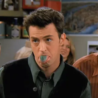 🤑 3897a8e7 Chandler Bing Friends chandler, bing, friends, tv, sitcom, umorismo whatsapp sticker