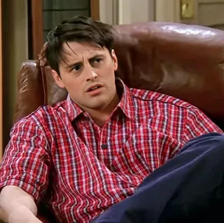 😟 22f93852 Joey Tribbiani Friends ジョーイ, フレンズ, キャラクター, テレビ番組, シットコム, 赤いシャツ, 座っている whatsapp sticker