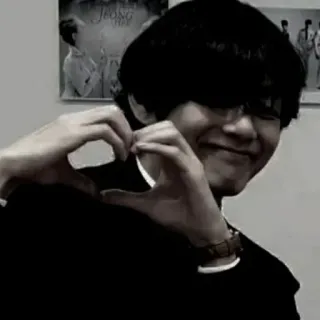 ❤️ 686fcbcd heart, love, affection, idol, entertainment whatsapp sticker