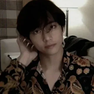 ⛓ 997c5f61 V kpop, music, idol, v, bts whatsapp sticker