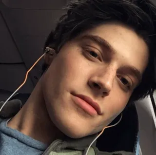 🛋 390d54ce telegram sticker