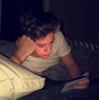 🛋 3c182d9b person, lying, smartphone, indoors telegram sticker