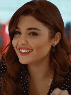 🐾 979b9997 mujer, sonrisa, retrato, persona, feliz, cara telegram sticker