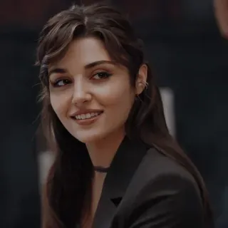 🐾 a6d36e5a mujer, retrato, sonrisa, persona, belleza telegram sticker