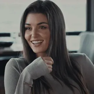 🐾 c0c095d2 mujer, sonriendo, retrato, persona, morena, feliz, cara telegram sticker