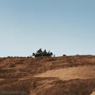 😠 36b115b6 militare, arma, veicolo, sabbia telegram sticker