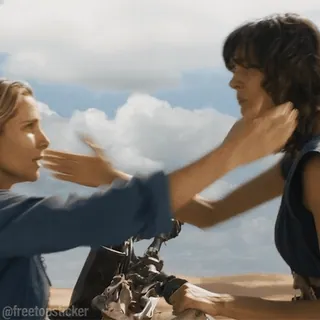 🥰 5c6f24ab @freetopsucker Star Wars, violenza, guerra, scena del film, deserto, combattimento, fantascienza telegram sticker