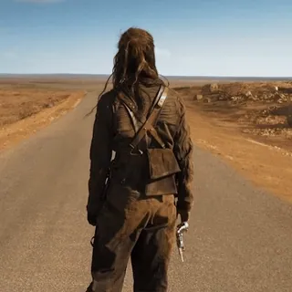 😕 c8a2be77 pistola, arma, deserto, strada, post-apocalittico, abbigliamento, terra desolata telegram sticker