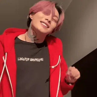 🕺 5157c38c Upcoming Future! person, mann, lächeln, rote jacke telegram sticker