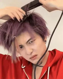 😡 d5f91f0a Haare, Styling, Person, Schönheit, Haarpflege, Frisur telegram sticker