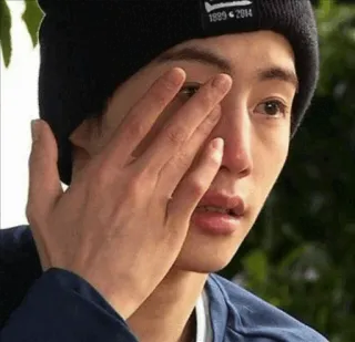 😭 bc86a242 piangere, triste, uomo, lacrime, emozione, arrabbiato telegram sticker