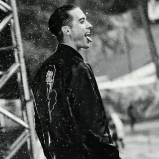 〰 9879b77a homem, retrato, preto e branco, pessoa, jaqueta, língua whatsapp sticker