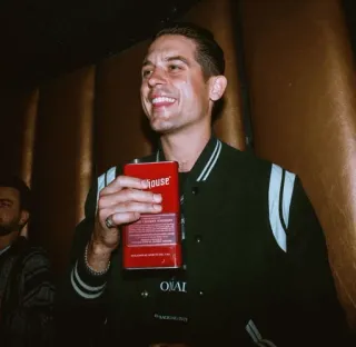 💀 b775eb35 G-Eazy Person, Promi, Musik, Musiker, Künstler telegram sticker