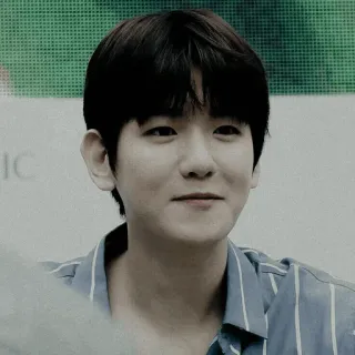 🕊 1b7f75f2 ภาพเหมือน, ผู้ชาย, ยิ้ม, คน, คนดัง telegram sticker