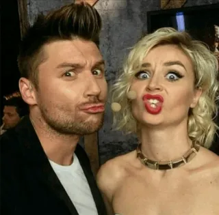 😅 9572e299 搞笑, 傻, 愚蠢, 人物, 表情, 面孔 telegram sticker