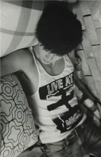 📰 f12cd91b LIVE AT NIGHY persona, abbigliamento, canottiera, vita notturna telegram sticker