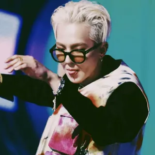 🌪 96d10320 pria, kacamata, orang, gaya, potret telegram sticker