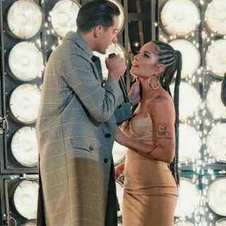 🌹 314d94a7 Halsey selebriti, musik, penyanyi, penampilan, hiburan, g-eazy, konser, artis telegram sticker