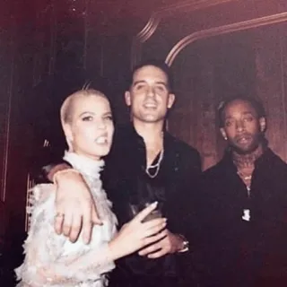 🕊 f263e57f orang, grup, selebriti, pesta, acara telegram sticker