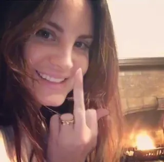 🖕 3df03b92 middle finger, offensive gesture, woman, portrait whatsapp sticker