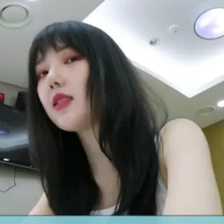 😒 79024dc5 telegram sticker