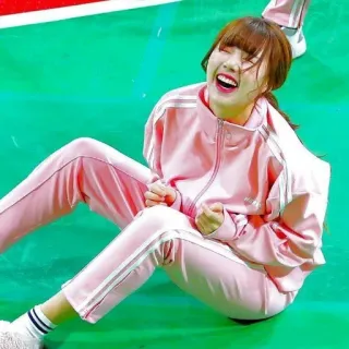 😆 f7bc305f donna, tuta rosa, sorridente, seduta, felice, asiatica telegram sticker