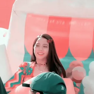 🍡 a8acae7e Jisoo korea, penyanyi, Jisoo, K-Pop, wanita, tersenyum telegram sticker