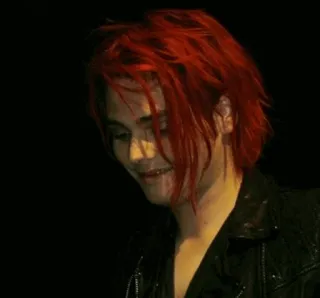 😊 288e5021 Gerard Way penyanyi, My Chemical Romance, rambut merah, emo, musisi, alternatif telegram sticker