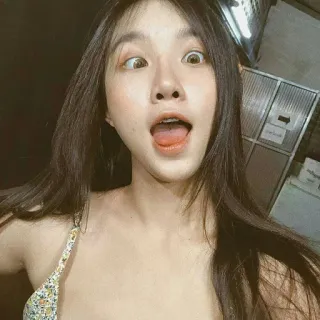 💋 560bcad9 whatsapp sticker