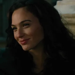 😐 b6a4b686 Wonder Woman gal gadot, dc comics, superhero, diana prince, film, wanita telegram sticker