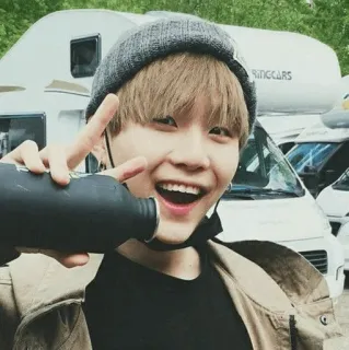 yoongi :/ @SWANPACK telegram stickers