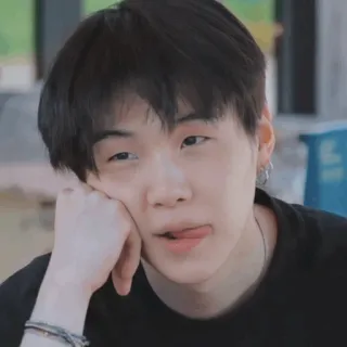 😅 7cd4ef4e telegram sticker