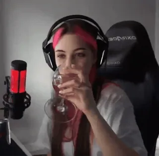 🤍 d1e75220 telegram sticker