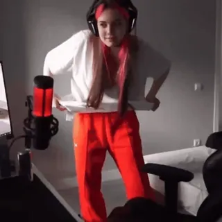 🤍 e3390fb6 telegram sticker